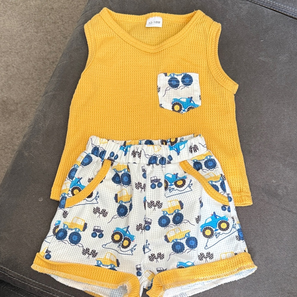✨Yellow Tank & Tractor Print Shorts Kids Matching Set
